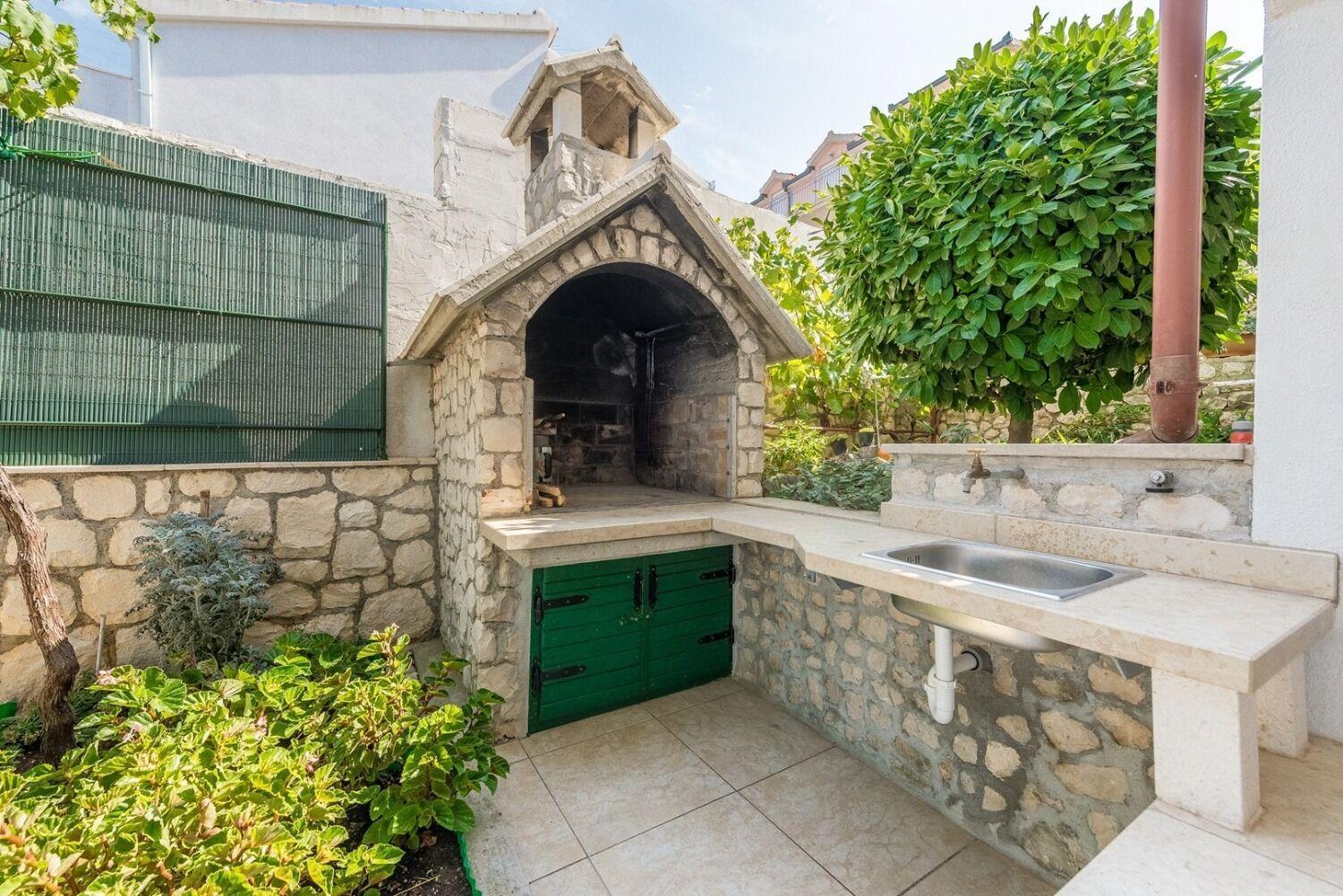 Apartment Bubi Trogir Extérieur photo